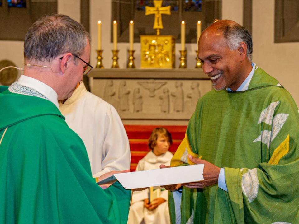 Joseph Devasia - Leitender Priester